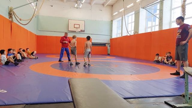 Борьба. Мини турнир среди детей. Дерзкие школьники. смотреть онлайн