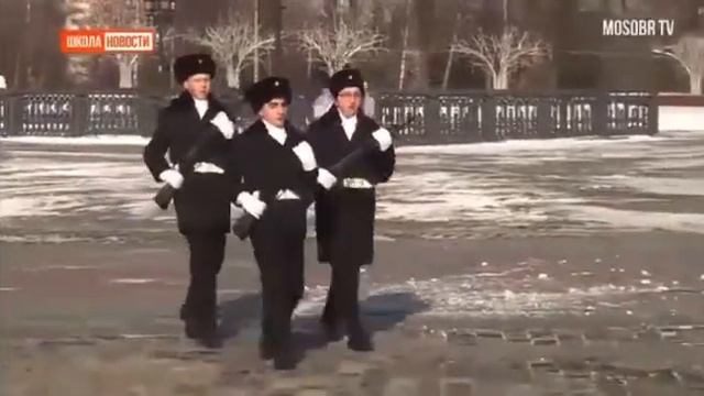 Вахта на Посту № 1 у «Огня Памяти и Славы» Монумента Победы на Поклонной горе смотреть онлайн