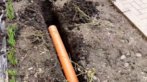 Монтаж ливневой канализации, ливневки и канализационных труб в ограниченном пространстве