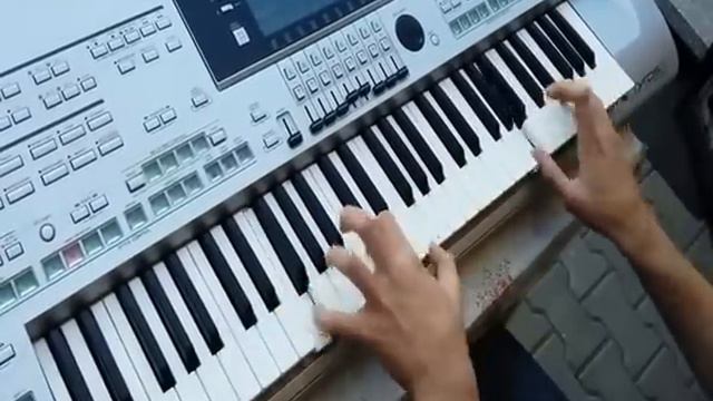 Hity RMF FM maj-sierpień 2016 piano keyboard cover смотреть онлайн