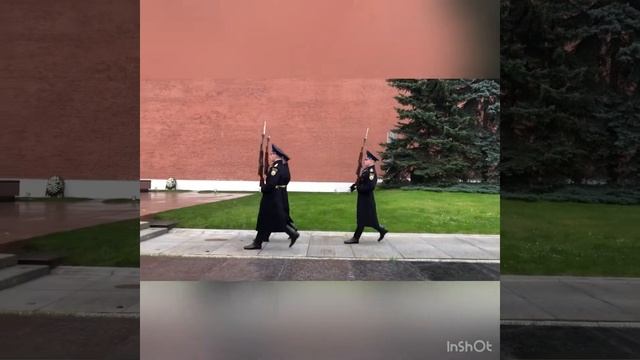 Москва. Смена караула смотреть онлайн