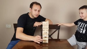 Как играть в Дженга - How to play the Jenga.
