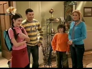 Конец 32-ой Серии Комедийного Сериала "Кто в доме хозяин?" (СТС, 2006)