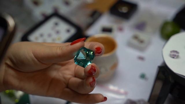 Огранка камней в OLGA SHATROVA смотреть онлайн