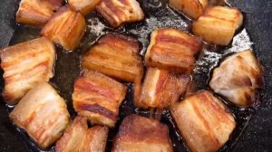 Жаренные шкварки с луком! Сочные с хрустящей корочкой!!!