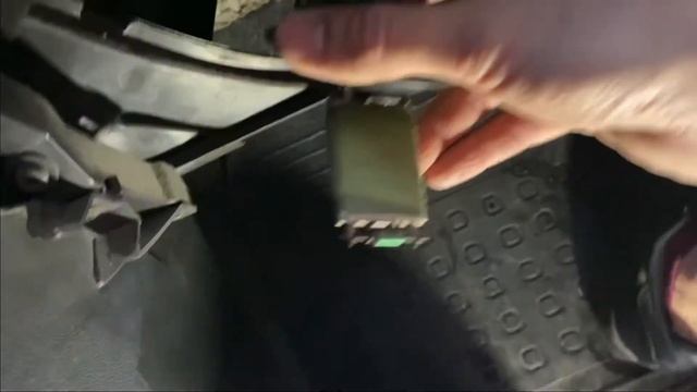 ШКОДА ФАБИЯ/СЛОМАЛАСЬ ПЕЧКА/ТОЛЬКО 4 СКОРОСТЬ/КАК ЧИНИТЬ/КЕКС МЕХАНИК смотреть онлайн