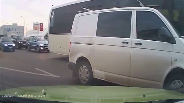 Зеленый Светлый