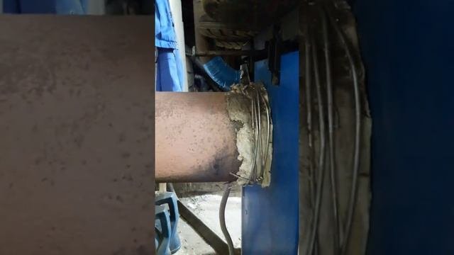 Прометей. На улеце ниже 30. босиком с котлом прометей