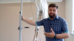 Подъёмник маляра или как одному, смонтировать гипсокартон на потолок.