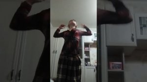 Я танцую под песню каждый раз