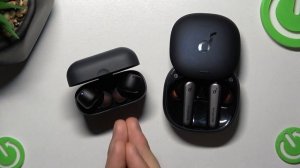 Сравнение Anker SoundCore Liberty Air 2 и Anker SoundCore Liberty Air 2 pro / Что лучше?