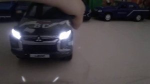 Обзор модельки Mitsubishi L200 Военный от Технопарк в масштабе 1 :43.