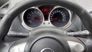 Сбрасываю ошибку подушек на Nissan Juke MT(механика)