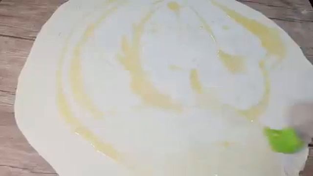 ?Катламали гуштли Пирог Мазасига гап йук ‼️ШИКАРНЫЙ мясной ПИРОГ из слоёного теста смотреть онлайн