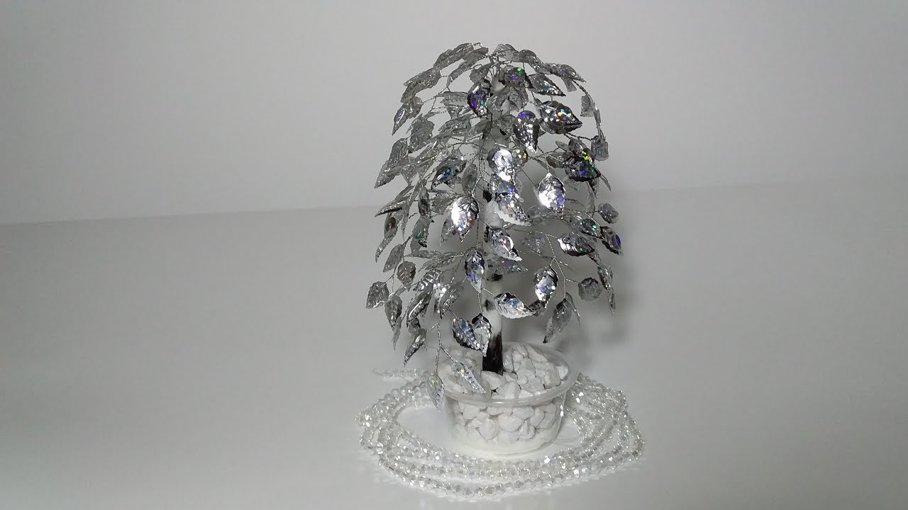 Бисероплетение. Мастер класс. Зимняя берёза из пайеток - МК Деревья, Цветы из бисера. смотреть онлайн