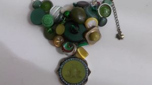 Колье из винтажных пуговиц своими руками
