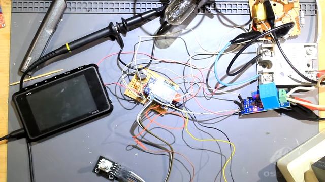 Best DIY arduino spot welder !!! смотреть онлайн