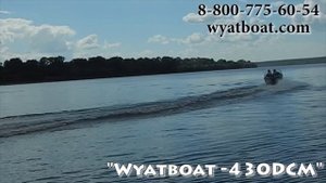Алюминиевая моторная лодка Wyatboat 430DCM Вятбот с мотором Mercury F30 ELPT EFI