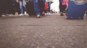 Родители отожгли на Последнем Звонке Директор танцует на столе