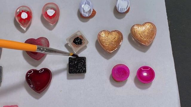 DIY | Делаю серьги-гвоздики из эпоксидной смолы ✨ | Шлифовка и полировка украшений☘️? смотреть онлайн