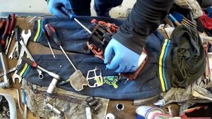 Disassembly of Husqvarna 240 for spare parts Разборка бензопилы Хускварна 240 на запчасти 2nd