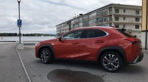 Lexus UX Тест Драйв и Обзор