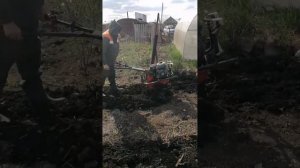 Фрезерование огорода мотоблоком с помощью автопилота