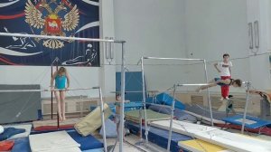 ОФП ЗАРУБА: гимнастов и гимнасток