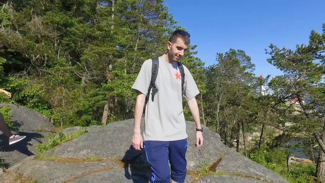 A PLACE BY THE SEA - LIGHTHOUSE PARK смотреть онлайн