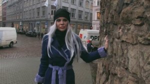 Джулия Ванг рассказывает о Пороховой башне (г. Рига)