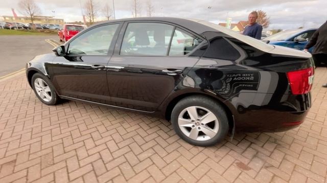 SKODA Octavia Hatchback (2017) 1.0 TSI SE (115PS)  GD19YWY