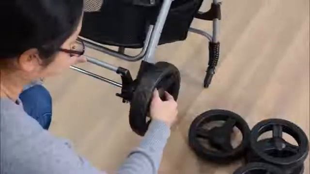 Aufbauvideo BABY PLUS Buggy CompactEasy2 смотреть онлайн