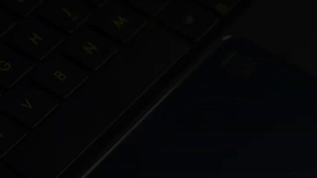 Asus ZenBook 3 Deluxe UX490UA Review смотреть онлайн