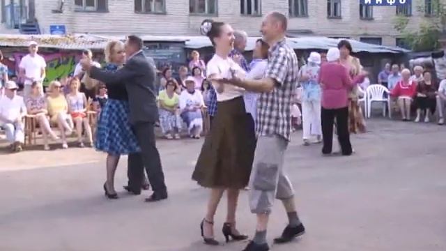 Ретро-вечеринка в Шадринске (2016-08-08)