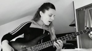Let it Grow @BethHartMusic #cover #bass and Vocals sending #love  ❤️🎸