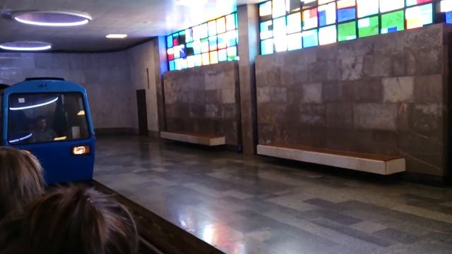 Метро в новоафонской пещере абхазия смотреть онлайн