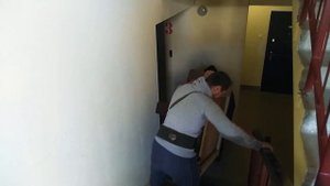 Как поднять пианино на этаж. Грузовоз Николаев. Подъем пианино на этаж