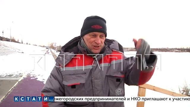 Сотни рыбаков рискуют жизнью на апрельском льду смотреть онлайн