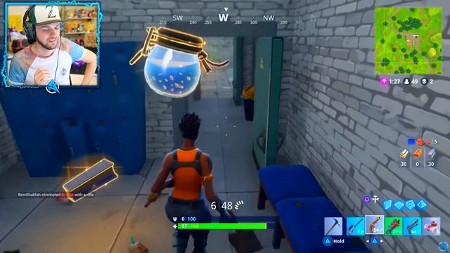 Ali-A REACTS to his FIRST EVER Fortnite game! (FUNNY) смотреть онлайн