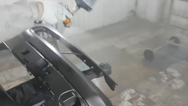 Окраска пластика в системе "мокрый на мокро"