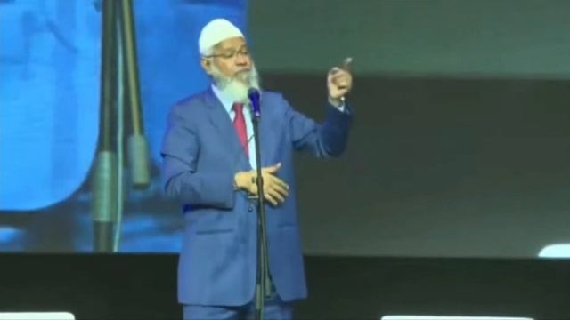 Alhamdulillah Hindu Sister Priya Accepted Islam In Oman After git convinced by Dr. Zakir Naik. смотреть онлайн