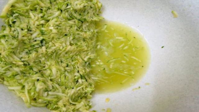 Пицца на кабачковой основе