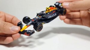 Red Bull RB19 Sergio Pérez 1:43 Bburago Signature│4K UHD