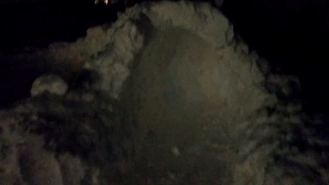 Строим Снежную Горку Во Дворе! Зима 2021-2022 смотреть онлайн