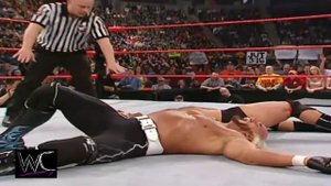 Рестлинг-Хоган и Рок против Группировки NWO 2002