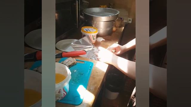 ?Картофель в фольге с салом на мангале/углях/костре ♨️ готовим в Мон Ами г. #Пицунда #отельмонами