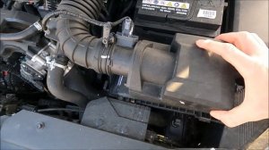 How to Replace a Hyundai i20 Air Filter Tutorial