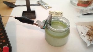 Электролиз золота в растворе поваренной соли ч. 1