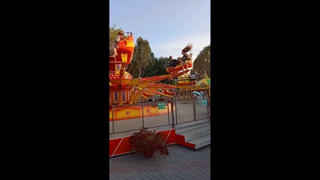 Парк Гагарина Аттракционы