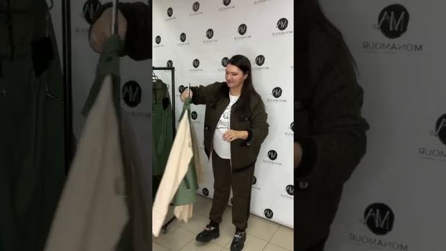 Скидка на зеленый 25%. Женская одежда больших размеров. #женскаяодежда #мода #стиль